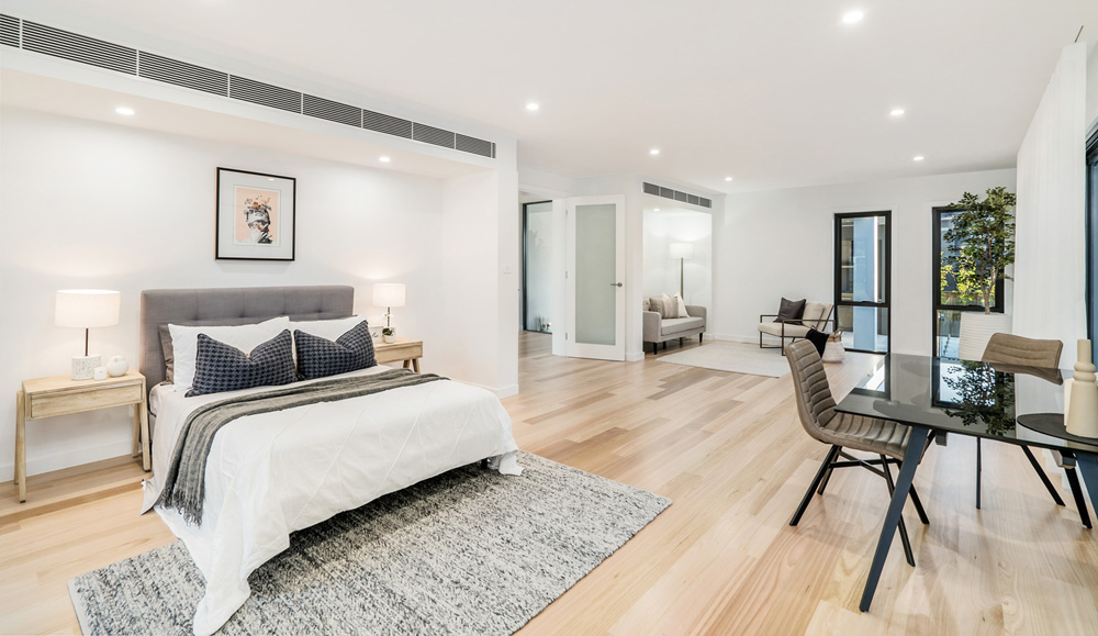 Guest Bedroom For Visitors - Glenhaven House 3